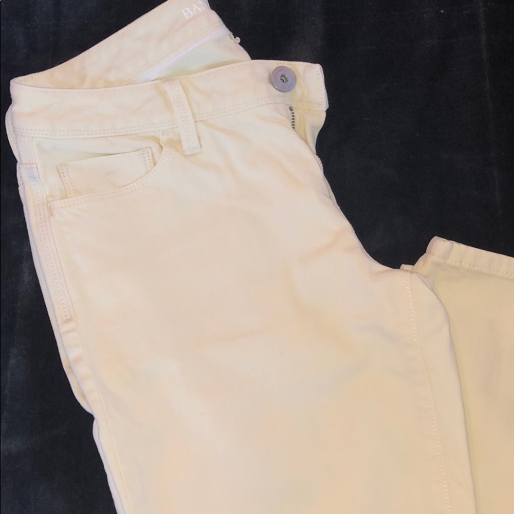 Women’s Banana Republic Pale Lemon Skinny Jeans